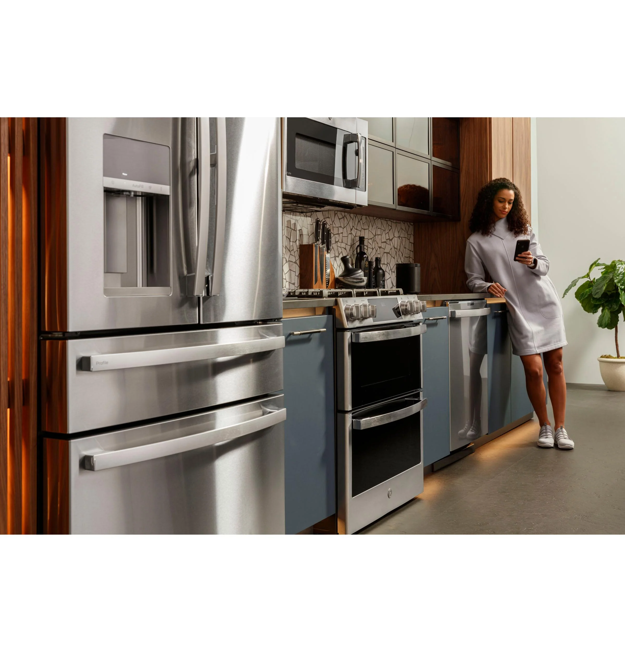 GE APPLIANCES PGS960YPFS GE Profile™ 30" Smart Slide-In Front-Control Gas Double Oven Convection Fingerprint Resistant Range in Stainless Steel - Image 16