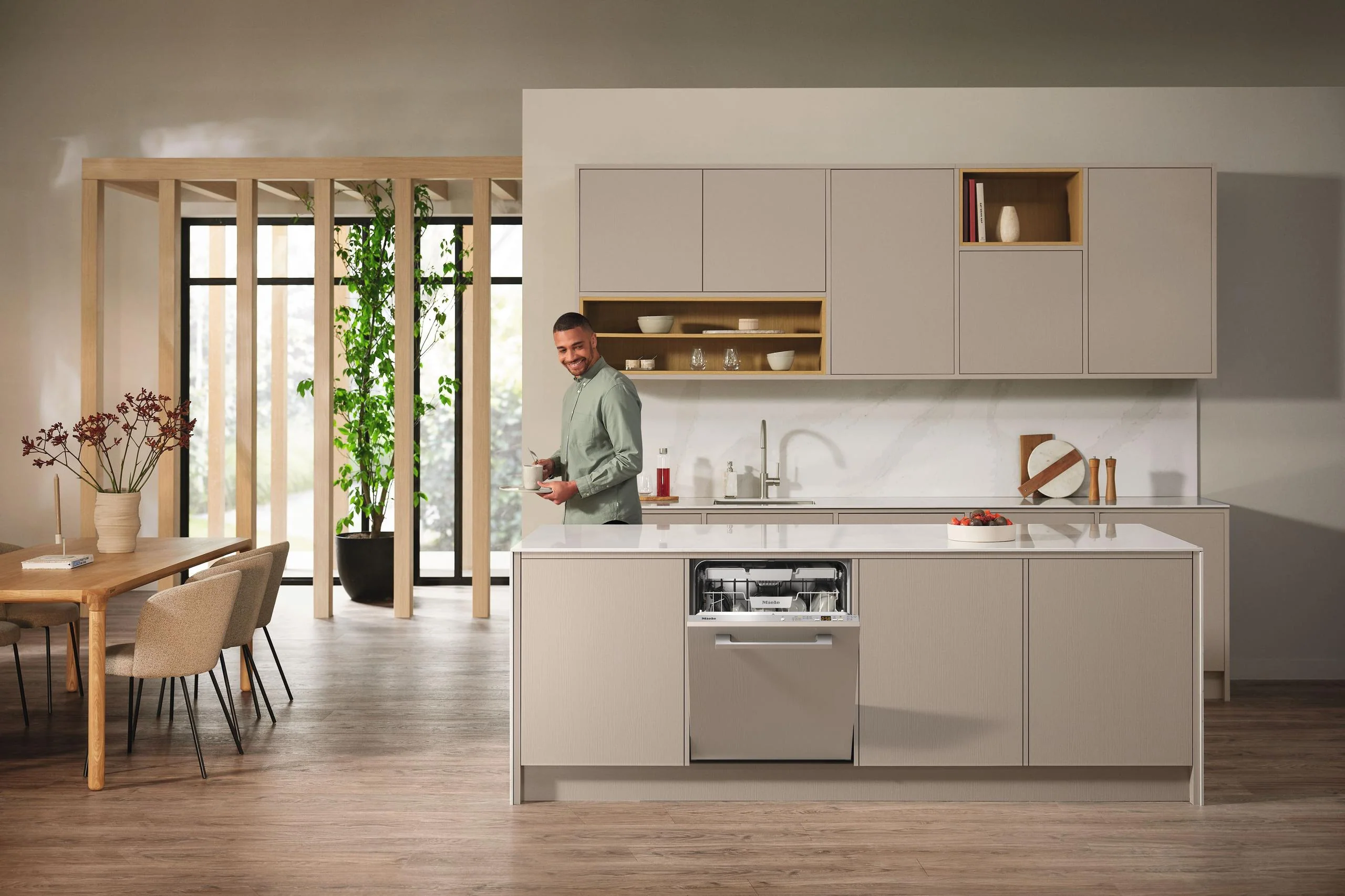 MIELE G5051SCVI G 5051 SCVi Active in Stainless Steel. - Fully integrated ADA dishwasher in tried-and-tested Miele quality at an affordable entry-level price. Custom Panel Ready - Image 4