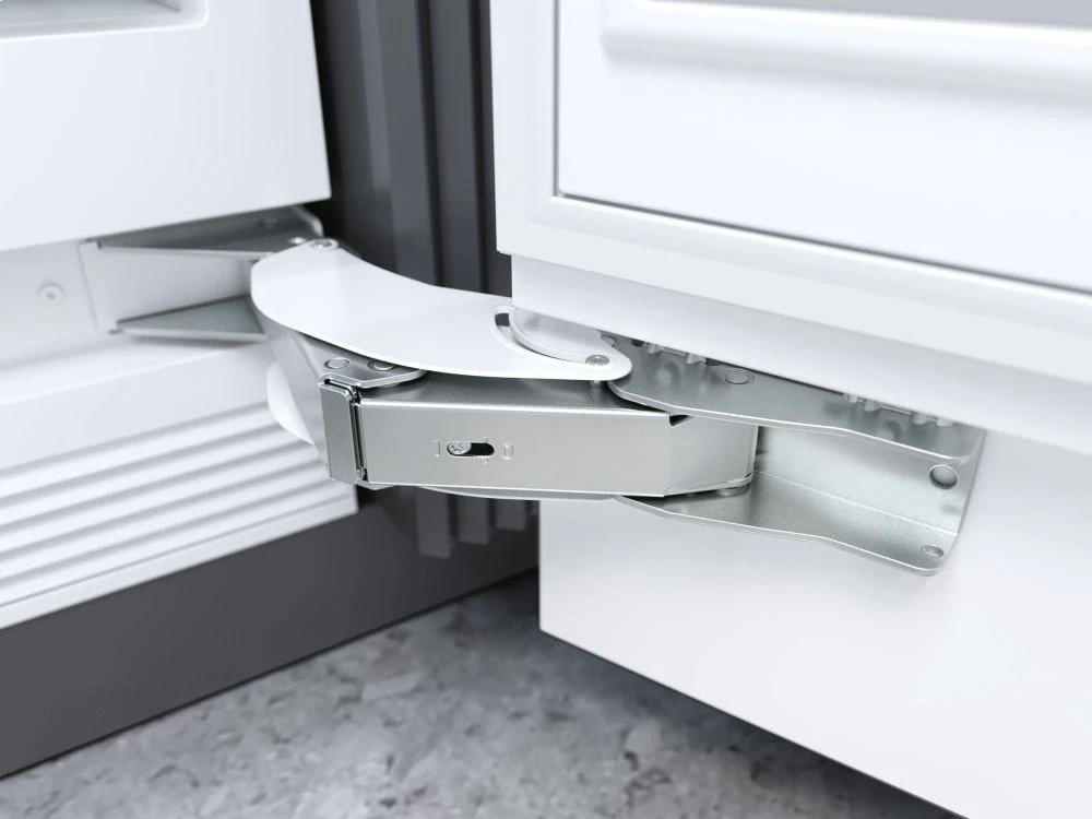 MIELE KF2802SF KF 2802 SF Stainless steel/CleanSteel - MasterCool™ fridge-freezer For high-end design and technology on a large scale. in Stainless Steel - Image 8