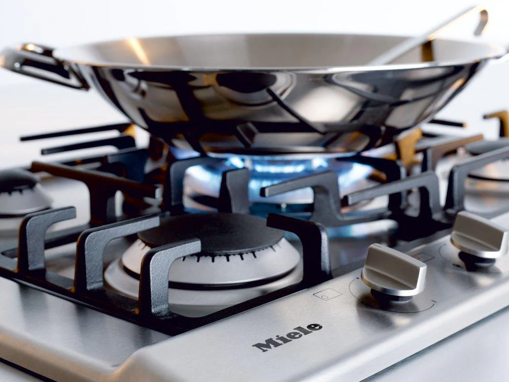 MIELE KM2032G KM 2032 G Stainless steel - Gas cooktop with 5 burners for particularly versatile cooking convenience. in Stainless Steel - Image 2