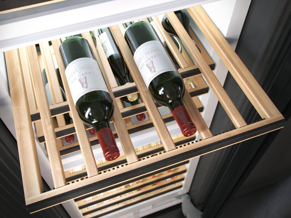 MIELE KWT2612SF KWT 2612 SF Stainless steel/CleanSteel - MasterCool Wine Conditioning Unit For high-end design and technology on a large scale. in Stainless Steel - Image 4