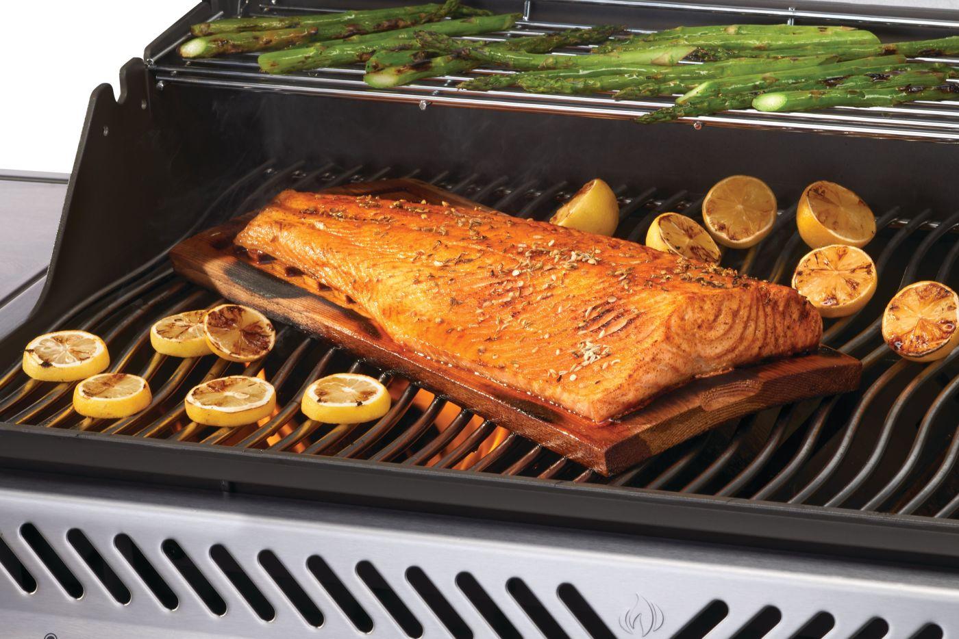 NAPOLEON BBQ RP625SIBPSS2 Rogue PRO 625 SIB with Infrared Side Burner , Propane in Stainless Steel - Image 12