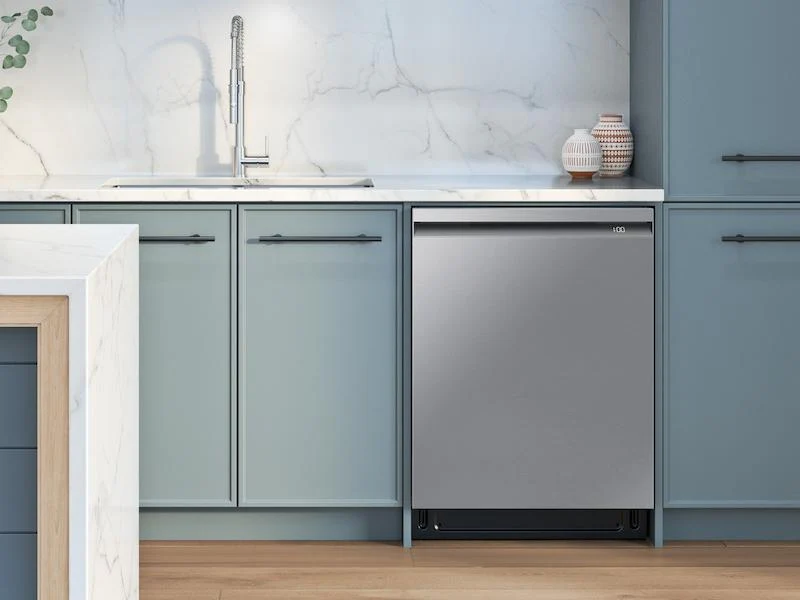 SAMSUNG DW80B7070US AutoRelease Smart 42dBA Dishwasher with StormWash+™ and Smart Dry in Stainless Steel - Image 6