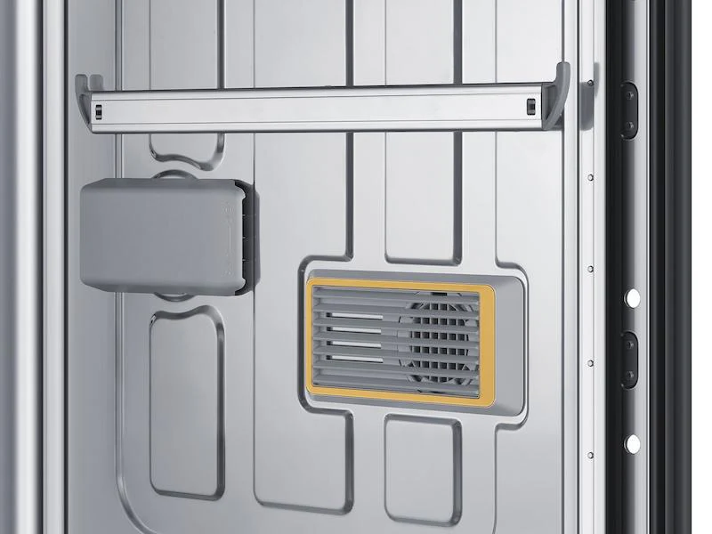 SAMSUNG DW80B7070US AutoRelease Smart 42dBA Dishwasher with StormWash+™ and Smart Dry in Stainless Steel - Image 8