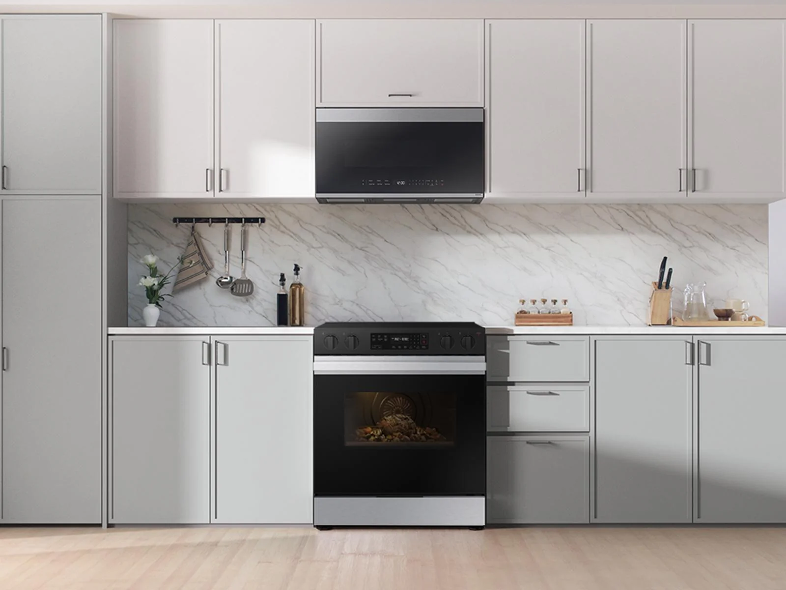 SAMSUNG NSE6DG8100SR Bespoke 6.3 cu. ft. Smart Slide-In Electric Range with Precision Knobs in Stainless Steel Stainless - Image 7