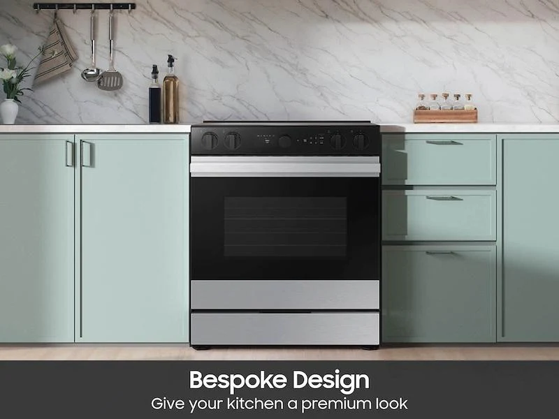 SAMSUNG NSE6DG8700SR Bespoke 6.3 cu. ft. Smart Slide-In Electric Range with Smart Oven Camera & Illuminated Precision Knobs in Stainless Steel - Image 12