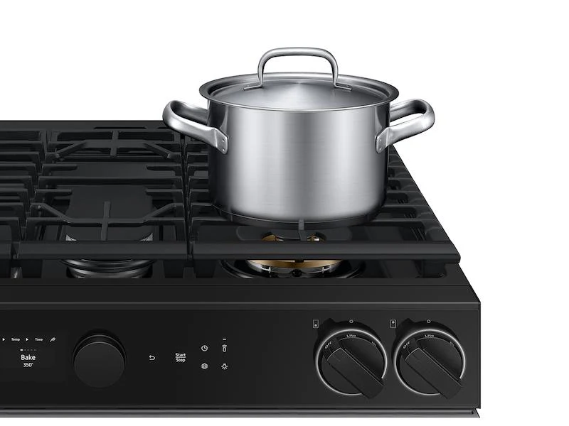 SAMSUNG NSG6DG8700SR Bespoke 6.0 cu. ft. Smart Slide-In Gas Range with Smart Oven Camera & Illuminated Precision Knobs in Stainless Steel - Image 12