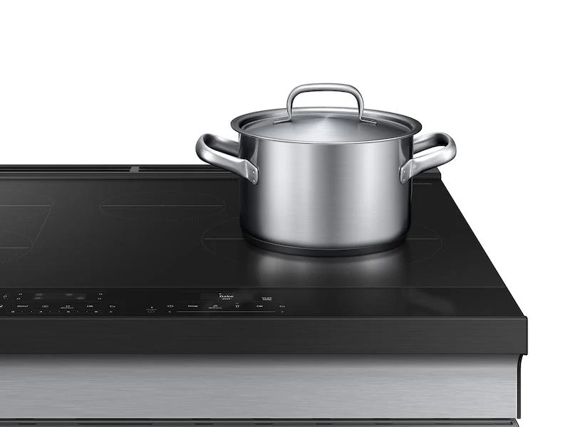 SAMSUNG NSI6DG9500SR Bespoke 6.3 cu. ft. Smart Slide-In Induction Range with Ambient Edge Lighting™ & Air Sous Vide in Stainless Steel - Image 12