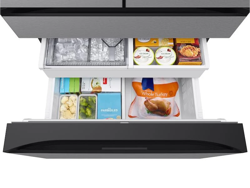 SAMSUNG RF29BB8200QL Bespoke 4-Door French Door Refrigerator (29 cu. ft.) with AutoFill Water Pitcher in Stainless Steel - Image 12