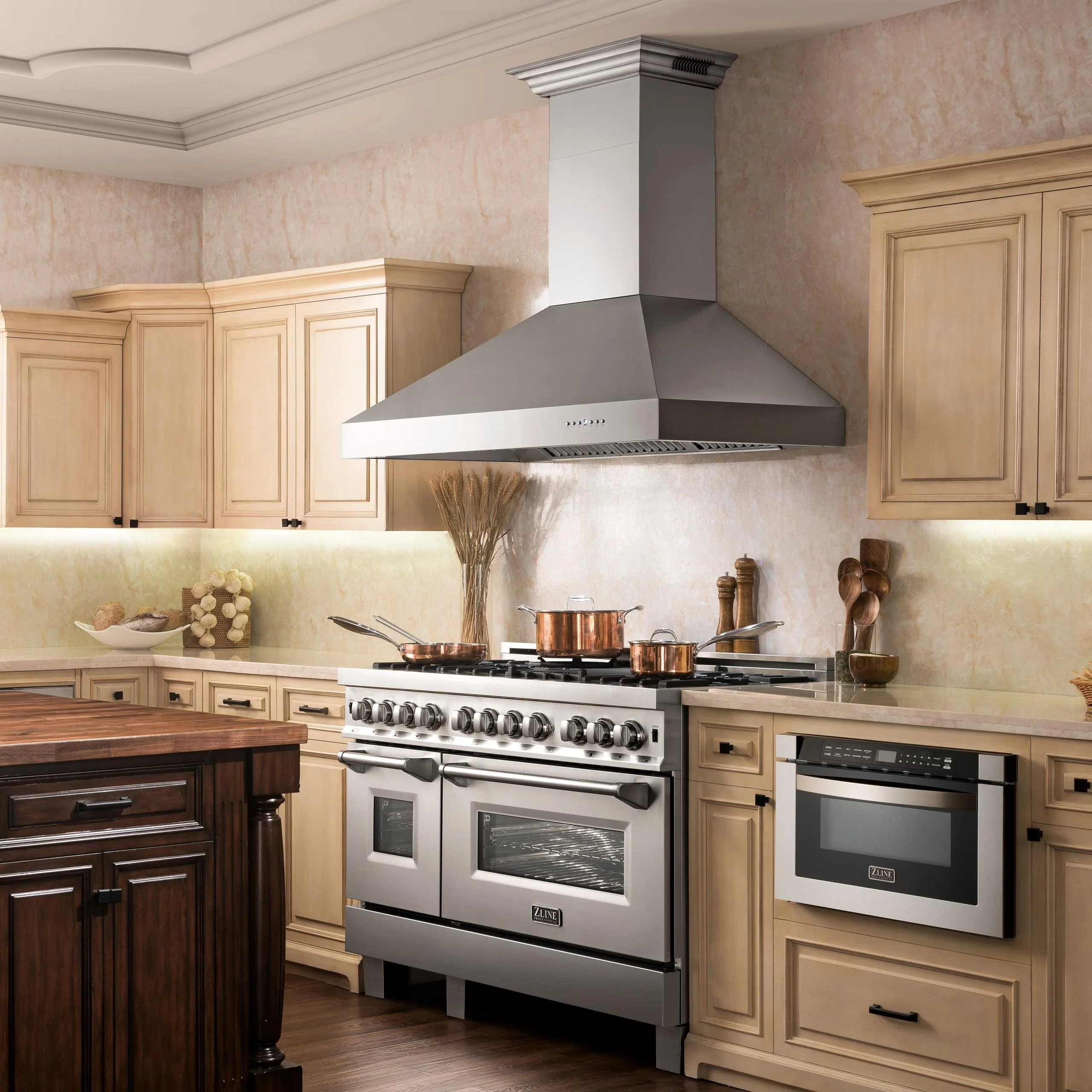 ZLINE KITCHEN AND BATH 667CRNBT48 48" ZLINE CrownSound'Ducted Vent Wall Mount Range Hood in Stainless Steel with Built-in Bluetooth Speakers (667CRN-BT-48) - Image 11